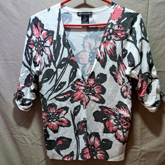 Women's top floral pattern - Picture 1 of 6
